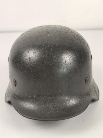 Stahlhelm Modell 1940 für Angehörige des Heeres. In allen Teilen originales und zusammengehöriges Stück, Hersteller ET64