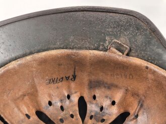 Stahlhelm Modell 1940 für Angehörige des Heeres. In allen Teilen originales und zusammengehöriges Stück, Hersteller ET64