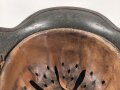 Stahlhelm Modell 1940 für Angehörige des Heeres. In allen Teilen originales und zusammengehöriges Stück, Hersteller ET64