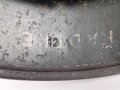 Stahlhelm Modell 1940 für Angehörige des Heeres. In allen Teilen originales und zusammengehöriges Stück, Hersteller ET64