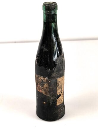 Brandflasche der Wehrmacht, guter Zustand. Ungereinigt, das Etikett " Feuergefährlich"in Teilen  erhalten. Selten