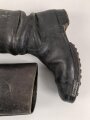 Paar Stiefel für Unteroffiziere der Wehrmacht. Stark getragenes Eigentumspaar, Sohlenlänge knapp über 30cm. Ungereinigt