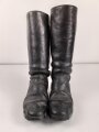 Paar Stiefel für Unteroffiziere der Wehrmacht. Stark getragenes Eigentumspaar, Sohlenlänge knapp über 30cm. Ungereinigt