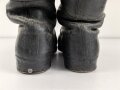 Paar Stiefel für Unteroffiziere der Wehrmacht. Stark getragenes Eigentumspaar, Sohlenlänge knapp über 30cm. Ungereinigt