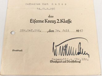 Kleine Urkundengruppe für einen Angehörigen im Grenadier Regiment 256