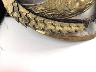 Frankreich , Helm für Dragoner Modell 1874. In allen Teilen originales Stück, zusammengehörig, Kopfgröße 57