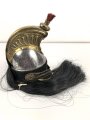 Frankreich , Helm für Kürassiere Modell 1840. In allen Teilen originales Stück, datiert 1839, bei der rechten Kokarde fehlt die Mutter der Schraube