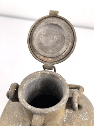 10 Liter Trinkwasserflasche Luftwaffe. Originallack, ungereinigtes Stück