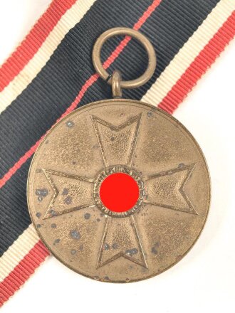 Kriegsverdienstmedaille 1939, Band beiliegend