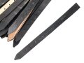 Lederriemen Wehrmacht. Breite knapp 2cm, Länge mindestens 26cm. Ungebraucht, aus altem Lagerbestand. Leder weich, zum Teil angeschmutzt, sie erhalten ein ( 1 ) Stück