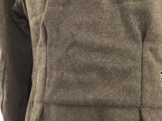 Reichsarbeitsdienst, Feldbluse für Mannschaften. Überder rechten Brusttasche war wohl mal eine Adler gesteckt ( drei kleine Löcher ) Getragenes Stück in gutem Gesamtzustand