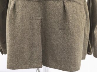 Reichsarbeitsdienst, Feldbluse für Mannschaften. Überder rechten Brusttasche war wohl mal eine Adler gesteckt ( drei kleine Löcher ) Getragenes Stück in gutem Gesamtzustand