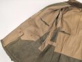 Reichsarbeitsdienst, Feldbluse für Mannschaften. Überder rechten Brusttasche war wohl mal eine Adler gesteckt ( drei kleine Löcher ) Getragenes Stück in gutem Gesamtzustand