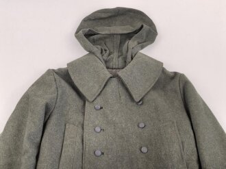 Schwerer Wintermantel für Angehörige der Waffen...