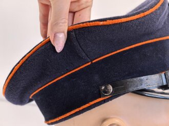 Schirmmütze für Angehörige "Deutsche Reichspost"  leichter Mottenschaden, Kopfgröße gemessen 55