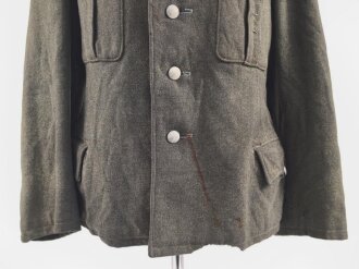 Kriegsmarine, Feldbluse für Angehörige der Küstenartillerie. Getragenes Kammerstück, die Knöpfe auf " Heer"