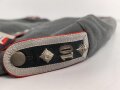 Waffenrock für einen Oberfeldwebel im Artillerie Regiment 10. Eigentumstsück mit diversen , kleineren Beschädigungen, Schneideretikett aus Regensburg