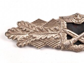 Nahkampfspange silber, Hersteller A.G.M. u.K. Gablonz....