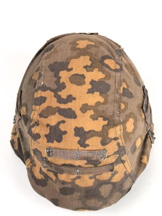 Waffen SS, Tarnbezug für einen Stahlhelm. Neuzeitliche Fertigung aus originalem Tarnmaterial