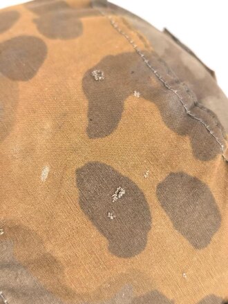 Waffen SS, Tarnbezug für einen Stahlhelm. Neuzeitliche Fertigung aus originalem Tarnmaterial
