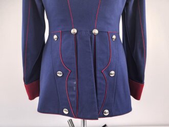Preußen, Ulanka für einen Offizier im 2. Hannoveranischen Ulanen Regiment Nr. 14. Eigentumstück in gutem Gesamtzustand