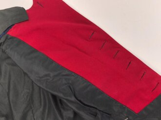 Preußen, Ulanka für einen Offizier im 2. Hannoveranischen Ulanen Regiment Nr. 14. Eigentumstück in gutem Gesamtzustand