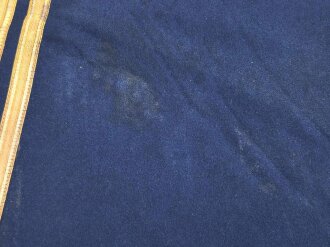 Preußen, Schabracke für Offiziere der Grenadier Regimenter. Eine Kronenspitze ergänzt, sonst guter Gesamtzustand. Ungereinigtes Stück