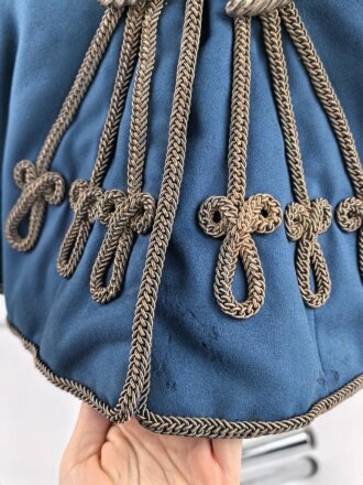 Preußen, Attila für einen Offizier im Husaren Regiment 12,13,16 oder 19. Eigentumstück mit diversen Beschädigungen