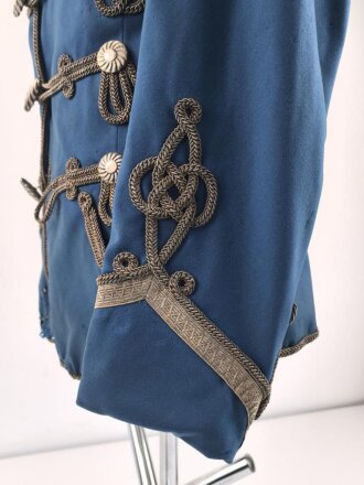 Preußen, Attila für einen Offizier im Husaren Regiment 12,13,16 oder 19. Eigentumstück mit diversen Beschädigungen