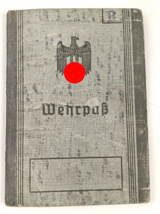 Wehrpaß für eine  Mann aus Rudolstadt, wenige Einträge
