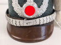 Polizei III.Reich, Tschako für einen Offizier der Gendarmerie. Hersteller Römer, Kopfgrösse 58. Guter Gesamtzustand, mit Paradebusch