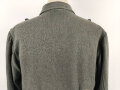 Heer, Feldbluse Modell 1943 für Mannschaften. Leicht getragenes Stück in gutem Gesamtzustand, die Effekten original vernäht