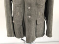 Heer, Feldbluse Modell 1943 für Mannschaften. Leicht getragenes Stück in gutem Gesamtzustand, die Effekten original vernäht