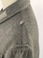 Heer, Feldbluse Modell 1943 für Mannschaften. Leicht getragenes Stück in gutem Gesamtzustand, die Effekten original vernäht