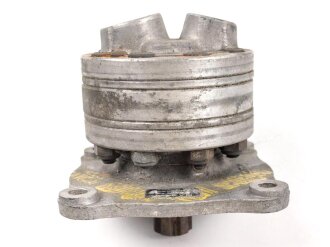 Me262, Waldwerk Kuno. Ölpumpe " Motorpumpe 18 L" Gerät Nummer 19-1103 A-1. Grob gereinigt, Funktion nicht geprüft.