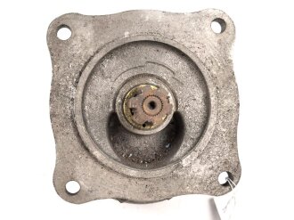 Me262, Waldwerk Kuno. Ölpumpe " Motorpumpe 18 L" Gerät Nummer 19-1103 A-1. Grob gereinigt, Funktion nicht geprüft.