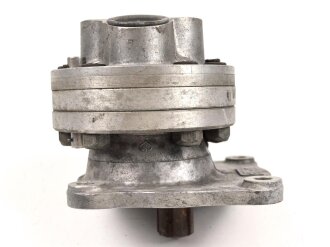 Me262, Waldwerk Kuno. Ölpumpe " Motorpumpe 18 L" Gerät Nummer 19-1103 A-2. Grob gereinigt, Funktion nicht geprüft.