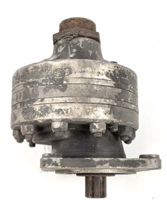 Me262, Waldwerk Kuno. " Kraftstoffpumpe 45 L" . Grob gereinigt, Funktion nicht geprüft.