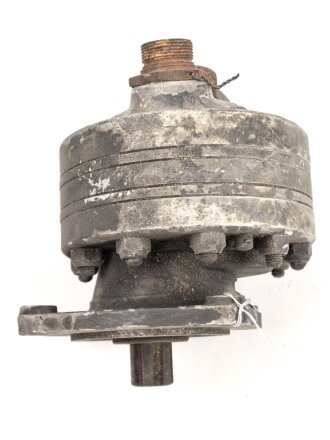Me262, Waldwerk Kuno. " Kraftstoffpumpe 45 L" . Grob gereinigt, Funktion nicht geprüft.