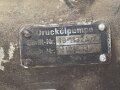 Me262, Waldwerk Kuno. " Druckölpumpe " Gerät Nr 19-1132 A/2 . Grob gereinigt, Funktion nicht geprüft.