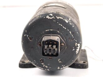 Me262, Waldwerk Kuno. " Umformer " Gerät Nr 127265 B . Grob gereinigt, Funktion nicht geprüft.