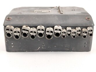 Me262, Waldwerk Kuno.  Schalt und Verteilerkasten "SVK 2-17" , Fl 47261. Grob gereinigt, Funktion nicht geprüft, unvollständig