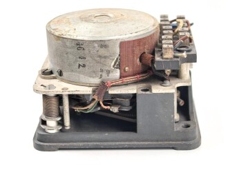 Me262, Waldwerk Kuno.  Bauteil für Schalt und Verteilerkasten "SVK 2-17" ,  Grob gereinigt, Funktion nicht geprüft. Sie erhalten ein ( 1 ) Stück