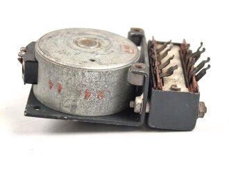 Me262, Waldwerk Kuno. Ungebrauchtes Bauteil Maße ca 5 x 7 x 3cm  ,  Grob gereinigt, Funktion nicht geprüft. Sie erhalten ein ( 1 ) Stück