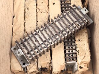 Me262, Waldwerk Kuno. Ungebrauchte Klemmleiste Maße 3 x 10,5cm ,  Grob gereinigt. Sie erhalten ein ( 1 ) Stück