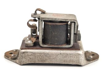 Me262, Waldwerk Kuno. Relais SSM57/ 3z ,  Grob gereinigt. Sie erhalten ein ( 1 ) Stück