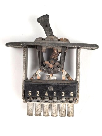 Me262, Waldwerk Kuno. Kippwechselschalter Siemens ,  Grob gereinigt.