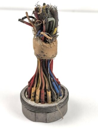 Me262, Waldwerk Kuno. Kabelaufnahme Durchmesser 64mm....