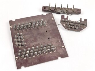 Me262, Waldwerk Kuno. Drei Bauteile, Maße des grössten etwa 15 x 18cm. Grob gereinigt