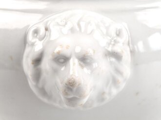 Heer, Kantinenporzellan große Terrine mit Löwenköpfen, Durchmesser etwa 24cm, Hersteller Johann Haviland Bavaria 1940. Gebraucht